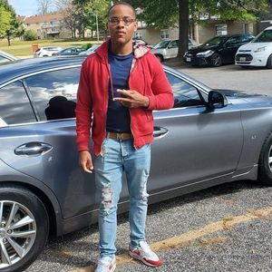 Meet your Posher, Carl